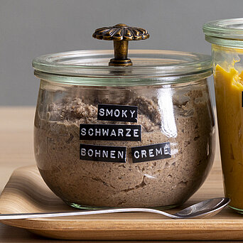 Smokey Schwarze-Bohnen-Creme